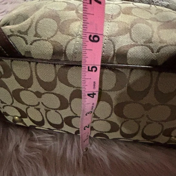 Coach Tan and Brown Signature Tote - Picture 16 of 16